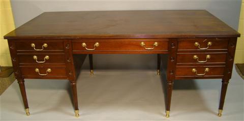 Appraisal: COUNCILL FURNITURE 'GEORGE WASHINGTON' STYLE DESK th century the rectangular