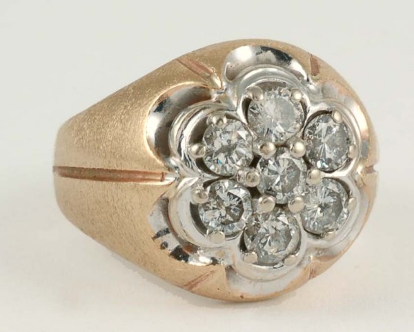 Appraisal: Man's diamond ring in approx K yellow gold with white