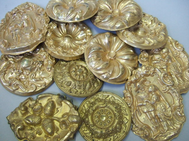 Appraisal: Twelve gilt metal roundels th century relief moulding to all