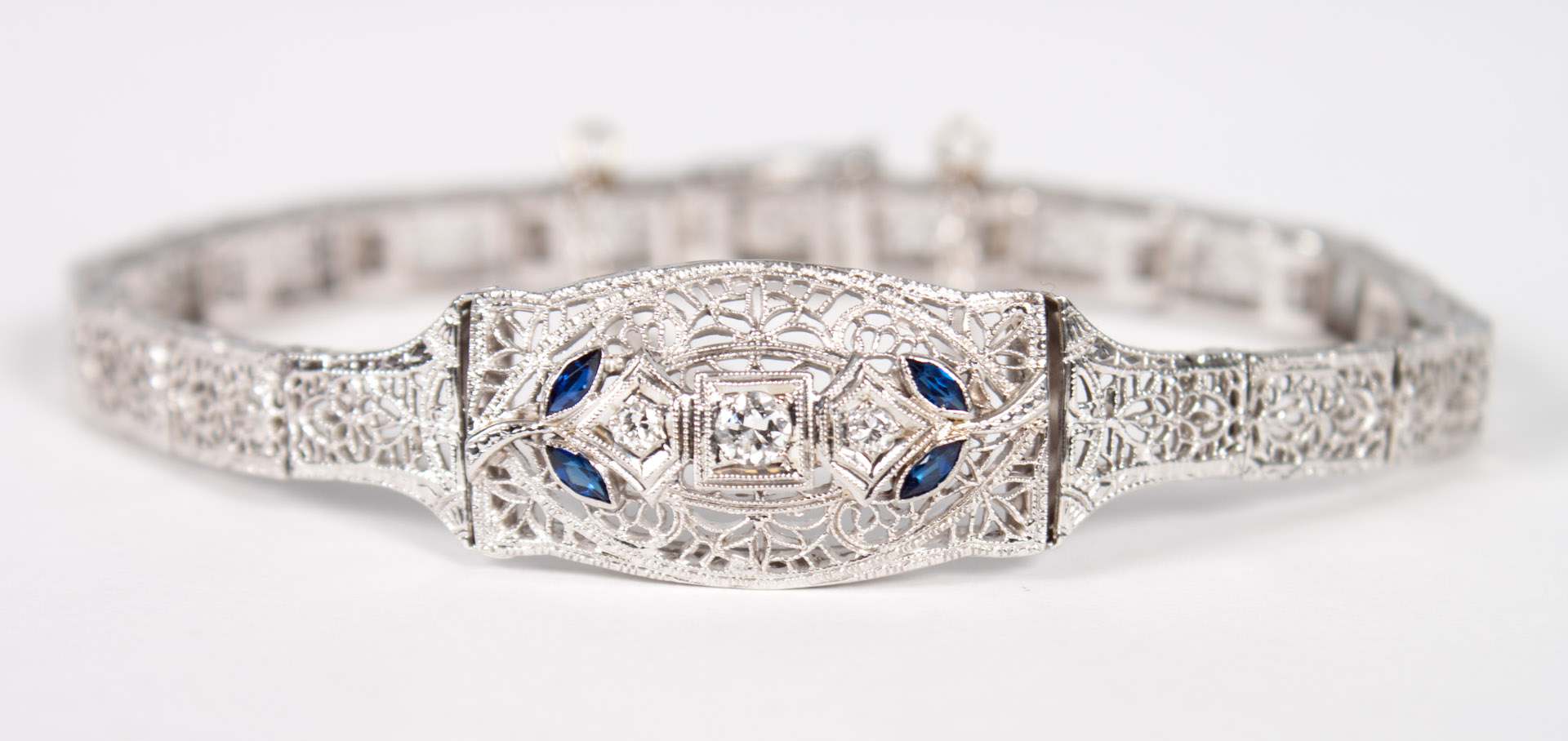 Appraisal: Lady's Art Deco K white gold filigree bracelet with center