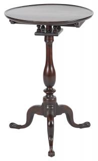 Appraisal: Pennsylvania Queen Anne walnut candlestand ca with a dish top