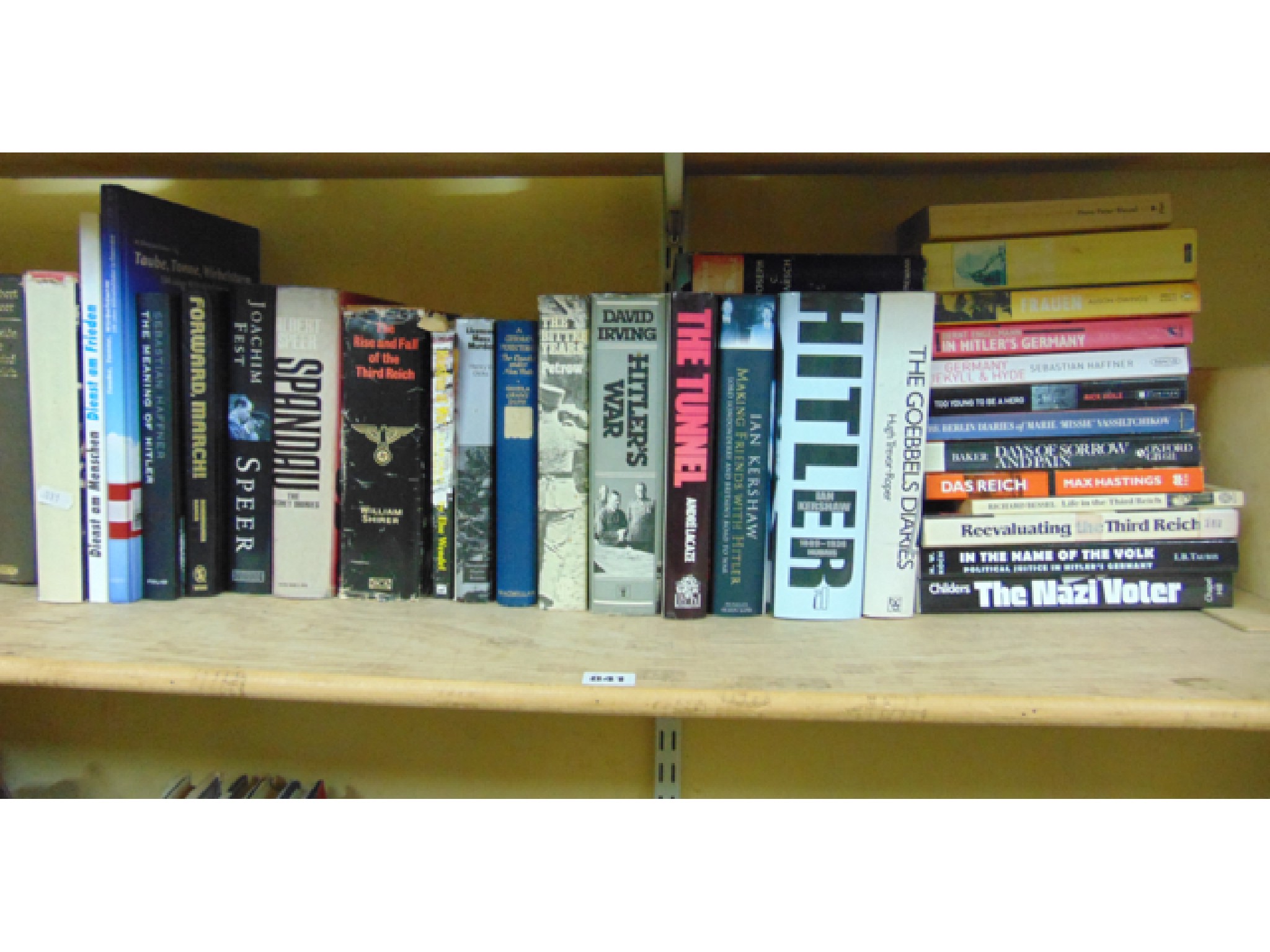 Appraisal: A large collection of military related books mainly Second World