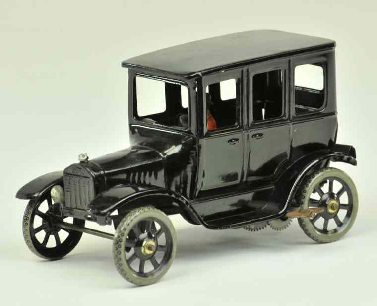 Appraisal: BING MODEL 'T' SEDAN Germany black tin sedan four door