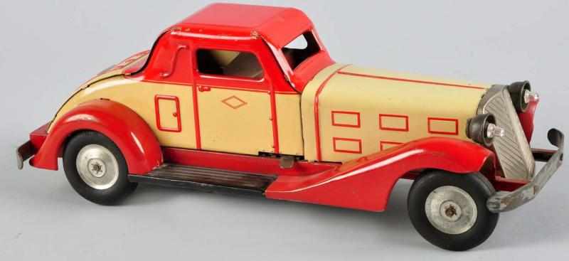 Appraisal: Pressed Steel Marx Battery-Operated Coupe Toy Description American Working Battery