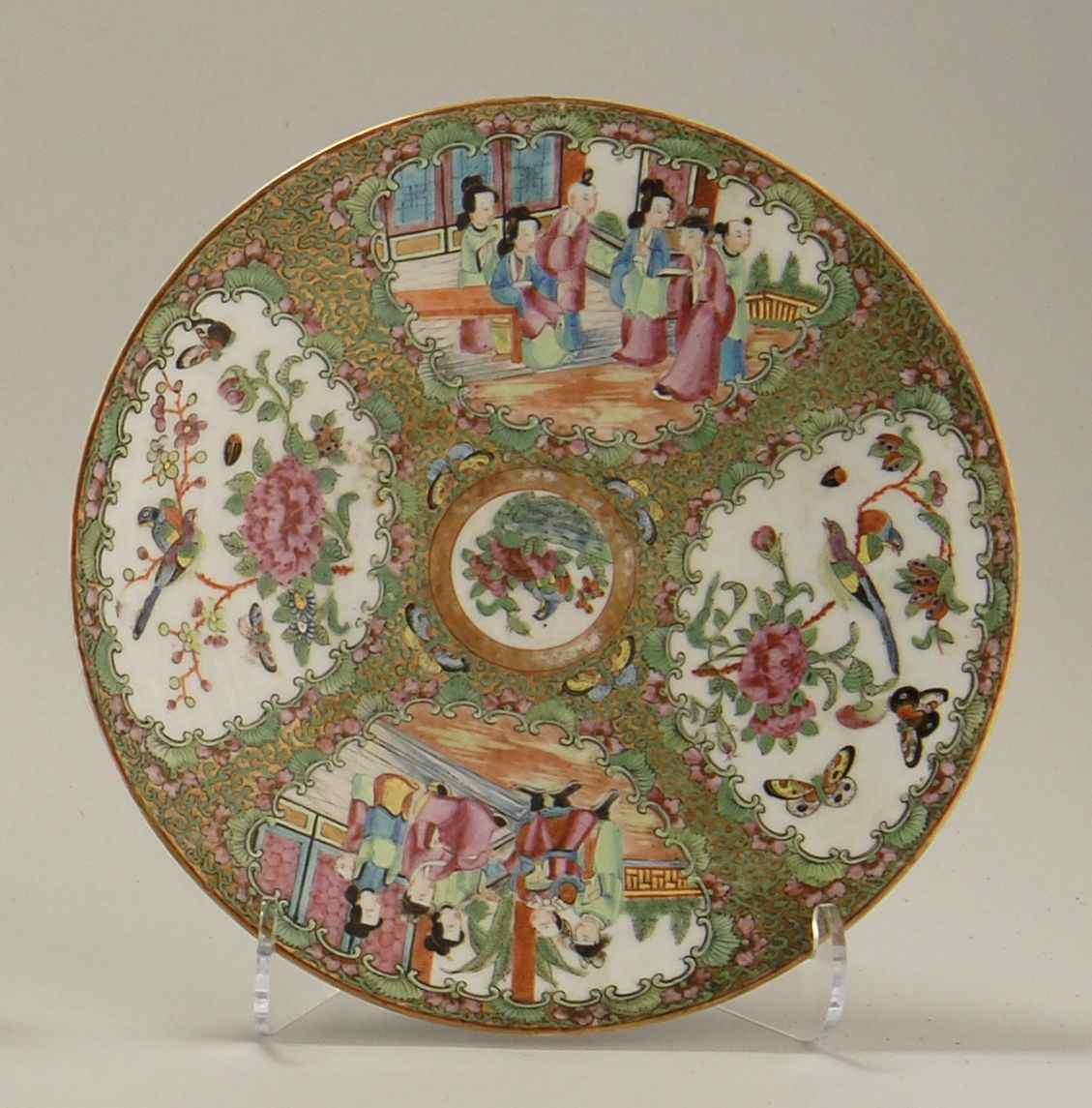 Appraisal: CHINESE EXPORT ROSE MEDALLION PORCELAIN CHARGER th CenturyDiameter ''