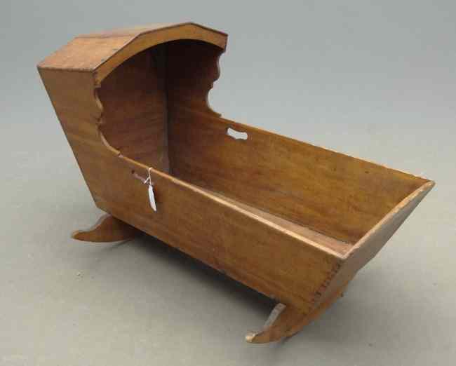 Appraisal: th c hooded cradle dovetail construction '' Length