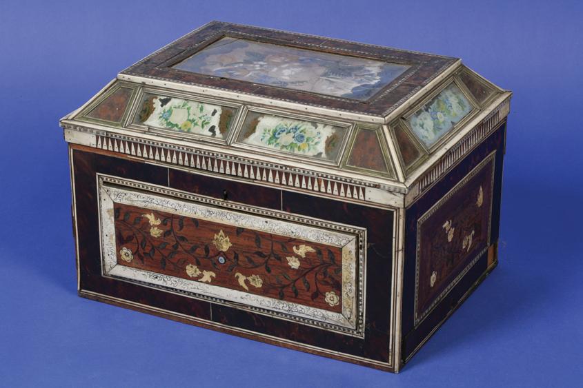 Appraisal: AN ANGLO-INDIAN VIZAGAPATAM WORK BOX veneered in tortoiseshell and inlaid