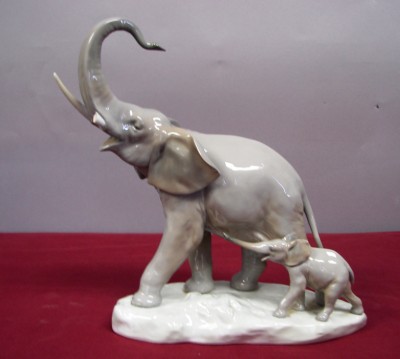 Appraisal: LLADRO - Two Elephants - G - Tusk missing