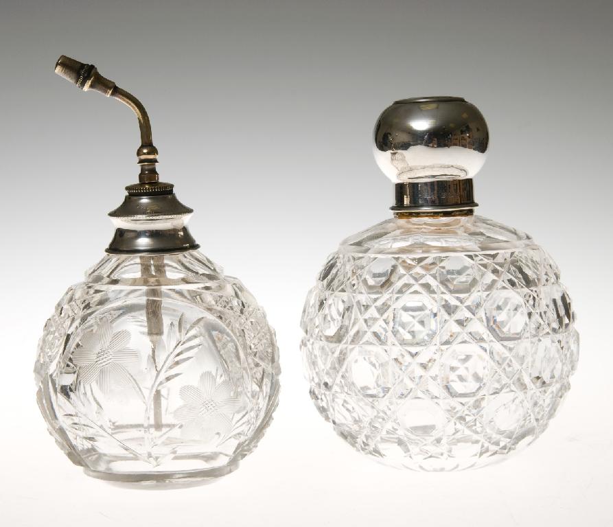 Appraisal: EDWARDIAN SILVER-TOPPED CUT-GLASS SCENT BOTTLE BIRMINGHAM with hob-nail cut globular