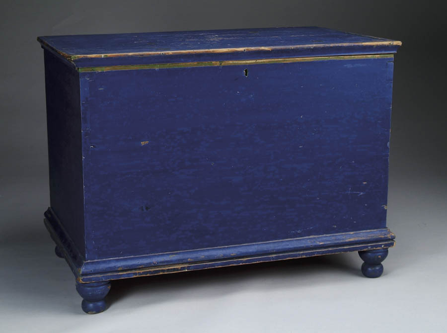 Appraisal: ANTIQUE LIFT TOP BLANKET CHEST IN BLUE Pine dovetailed construction