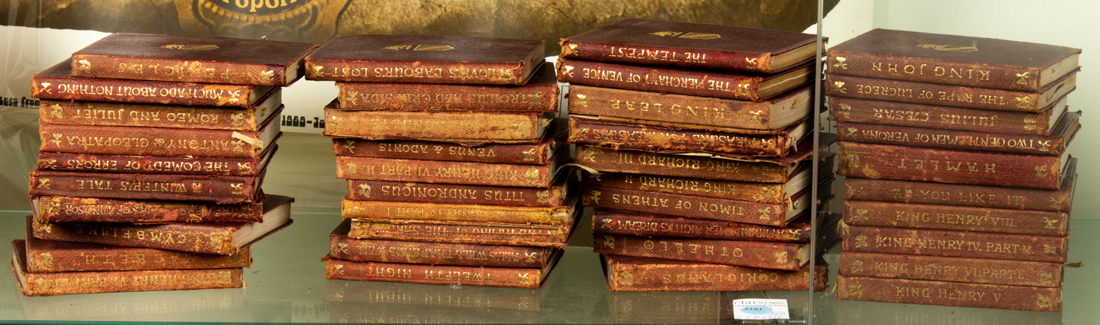 Appraisal: SET OF SMALL RED LEATHER BOUND COMPLETE SET OF SHAKESPEARE