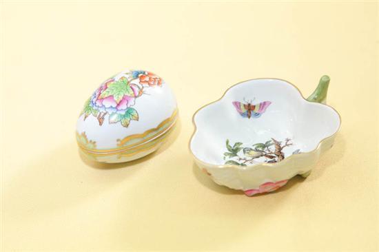 Appraisal: TWO PIECES OF PORCELAIN A Herend egg box in the