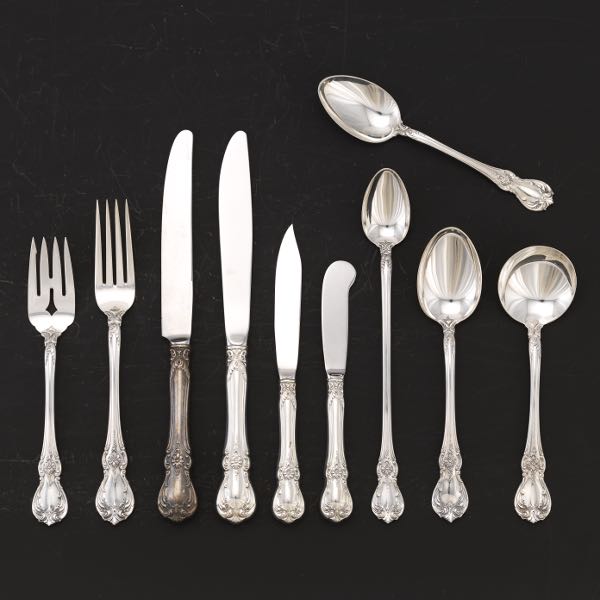 Appraisal: TOWLE OLD MASTER STERLING SILVER FLATWARE Total pieces including forks