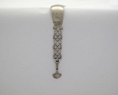 Appraisal: A pair of th century Irish cast silver sugar tongs