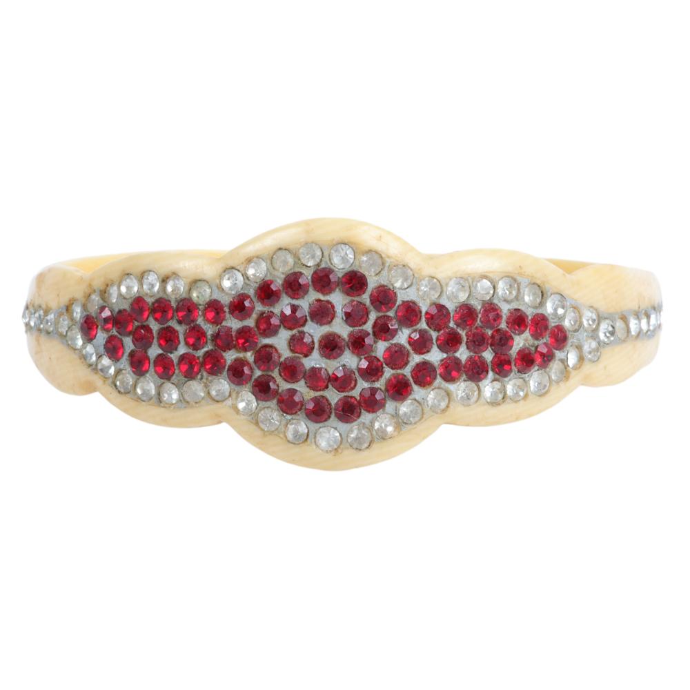 Appraisal: EDWARDIAN CREAM CELLULOID PLAQUETTE BANGLE BRACELET WITH RED AND WHITE