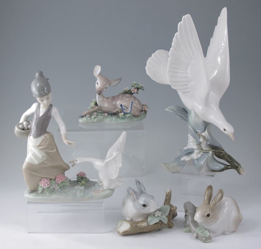 Appraisal: ESTATE LOT OF GLAZED LLADRO FIGURINES AGGRESSIVE GOOSE Juan Huerta