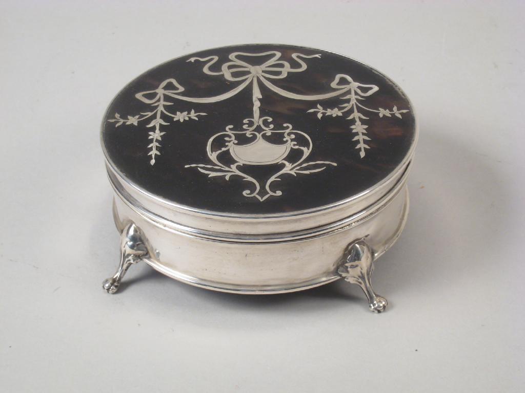 Appraisal: A George V silver and tortoiseshell Trinket Box with hinged