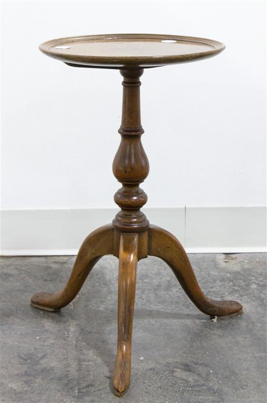 Appraisal: Sale Lot A Georgian Style Walnut Pedestal Table th century