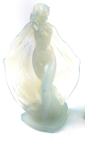 Appraisal: SABINO OPALESCENT ART GLASS FIGURE OF NUDE FEMALE standing with