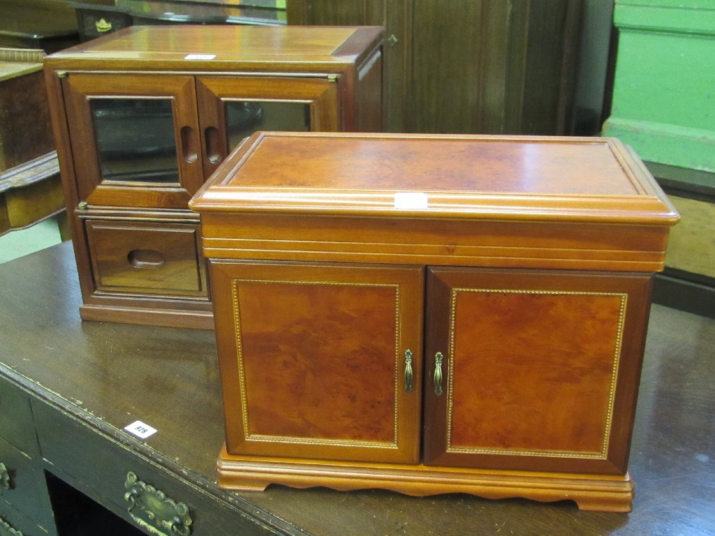 Appraisal: Modern jewellery box and a hardwood cabinet