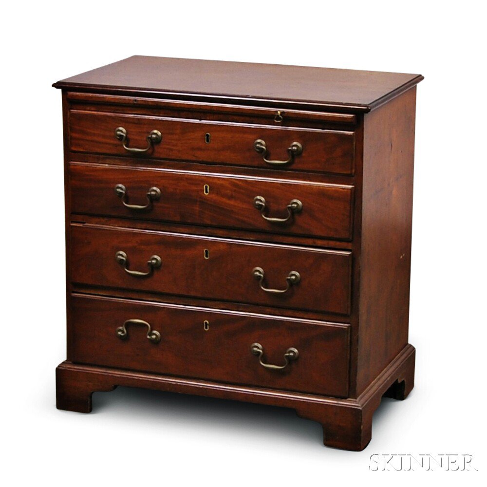 Appraisal: Georgian Mahogany Bachelor's Chest England th century the thumbmolded top