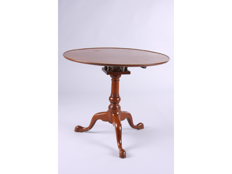 Appraisal: Dish Top Tea Table PA th c mahogany circular tilt