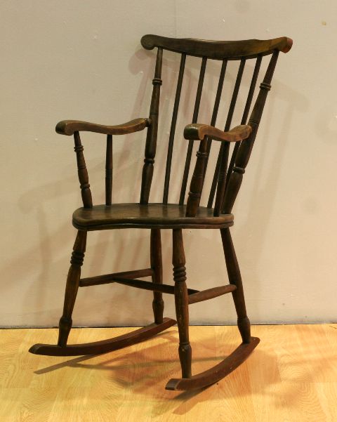 Appraisal: A Victorian elm and beech Windsor rocking chair