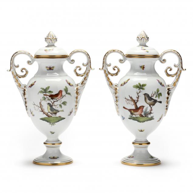 Appraisal: A PAIR OF HEREND ROTHSCHILD BIRD PORCELAIN COVERED URNS having