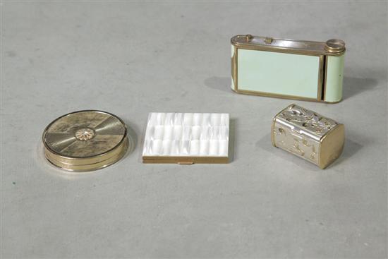 Appraisal: FOUR POWDER COMPACTS INCLUDING ONE WITH CIGARETTE CASE One art