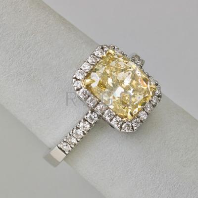 Appraisal: CTS FANCY COLOR DIAMOND RING GIA report describes natural fancy