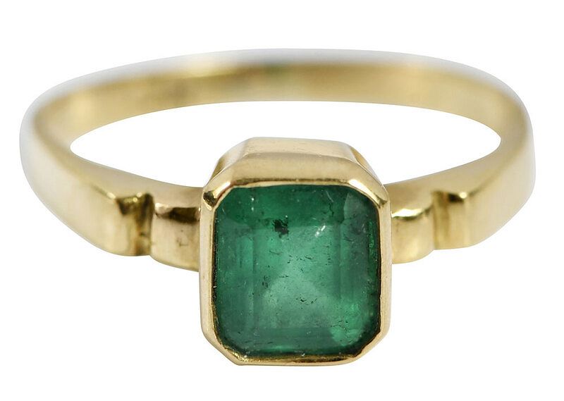 Appraisal: kt Emerald Ring emerald cut emerald approx x mm stamped