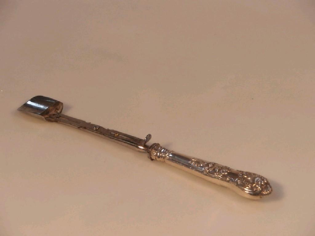 Appraisal: A Victorian silver handled Kings pattern Stilton scoop Sheffield undated