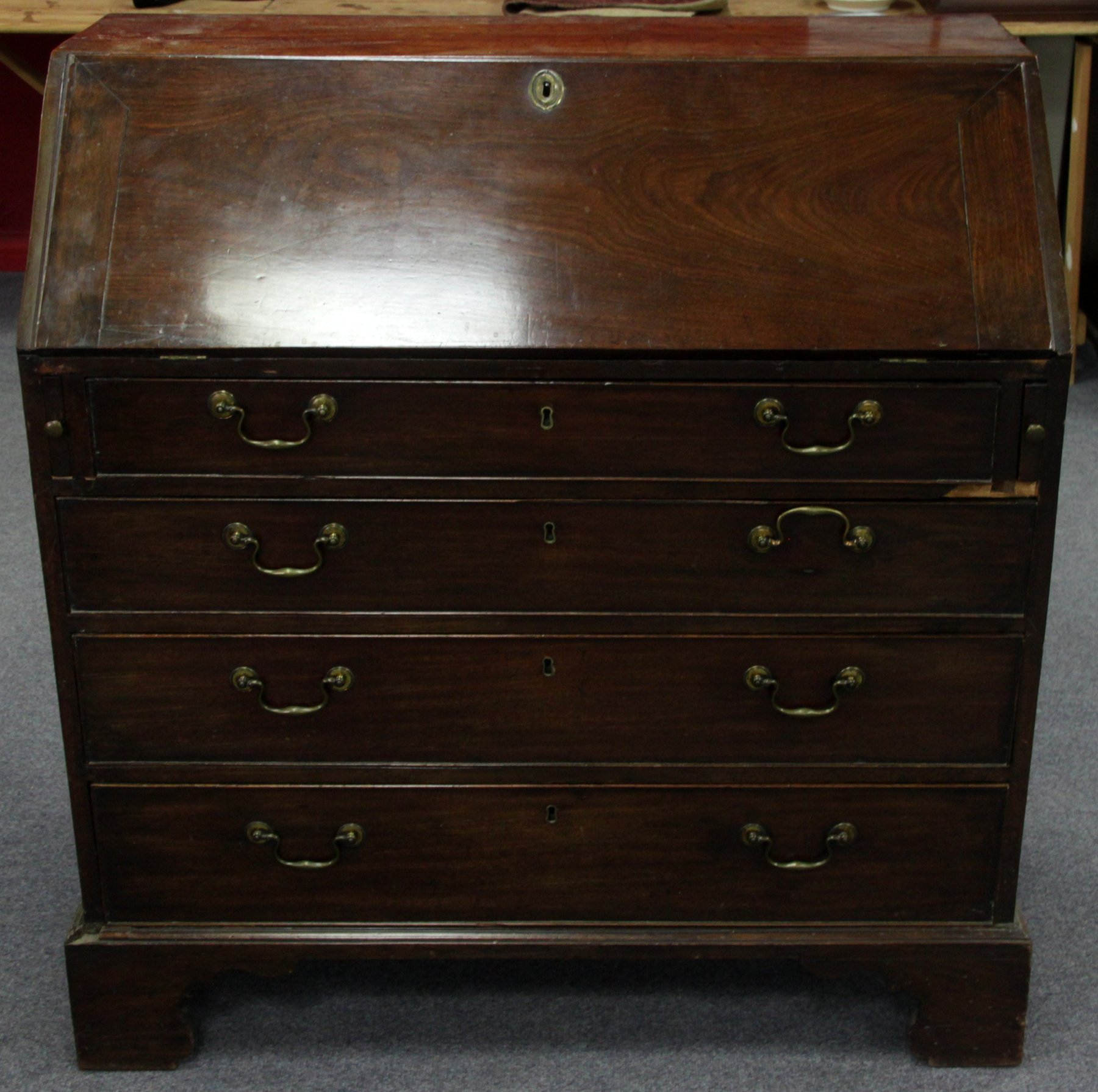 Appraisal: A George III mahogany bureau with fitted interior cm wide