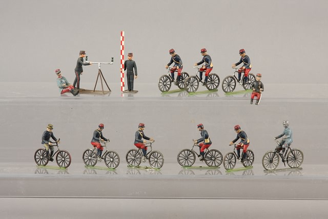 Appraisal: Lot of Mignot French Army bicyclists together with other Mignots