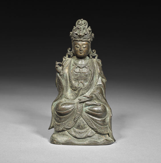 Appraisal: ANTIQUE CHINESE BRONZE GUANYIN Antique and very finely detailed Chinese