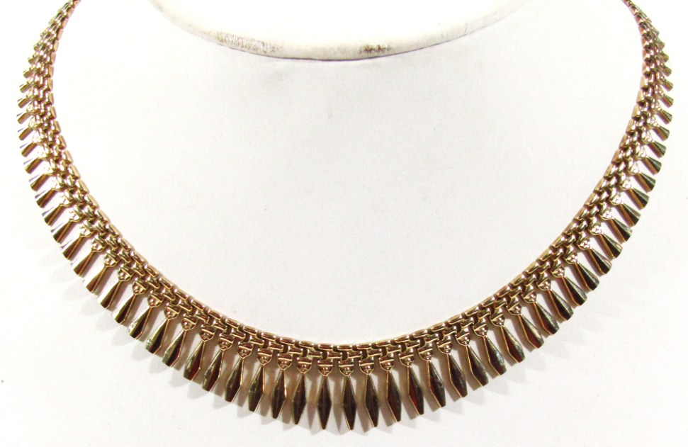 Appraisal: A graduated fringe collar necklace yellow metal marked cm long