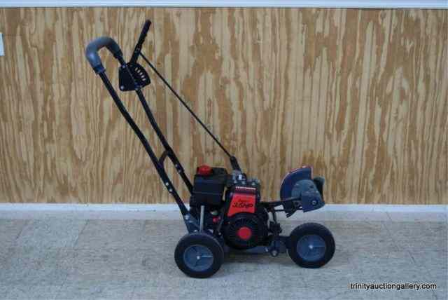 Appraisal: Sears Craftsman Eager- hp Edger TrimmerThis is a very clean