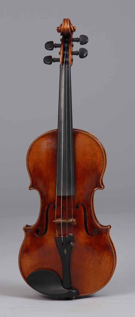 Appraisal: John Juzek Violin Czechoslovakia c Maple case Original condition L