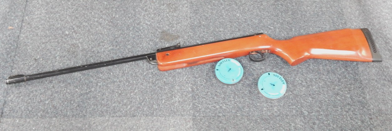 Appraisal: A BSA Meteor rifle with two tins of pellets