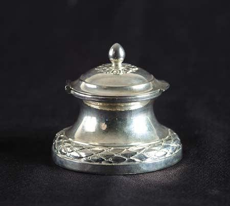 Appraisal: SILVER HINGED COVERED INKWELL Glass insert Unmarked Tapering round form