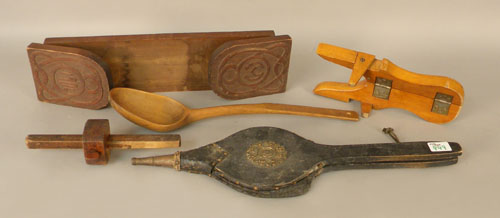 Appraisal: Group of woodenware to include arts and crafts bookends dated