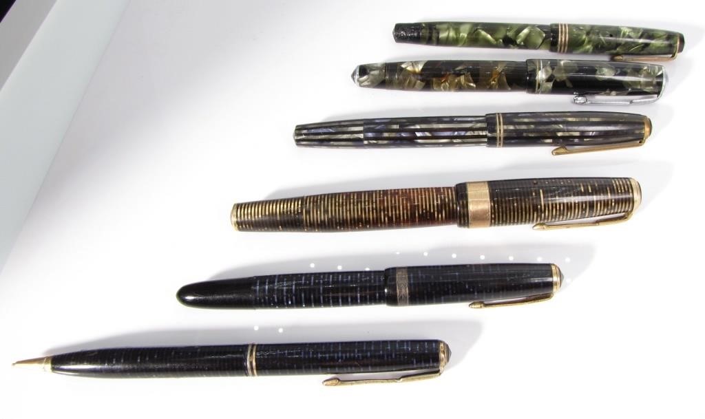 Appraisal: Vintage Parker Fountain Pens including Vacuumatic fountain pen pencil pair