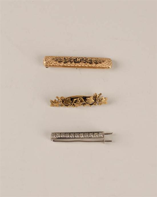 Appraisal: Three Pieces of Antique Jewelry a gold filled bar pin