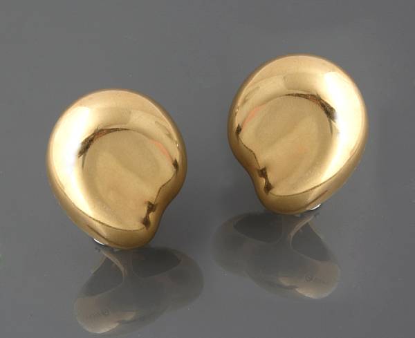 Appraisal: A pair of k gold earrings signed Tiffany amp Co