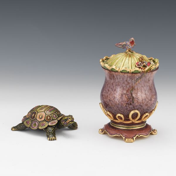 Appraisal: Two Jay Strongwater Table Accessories Including one turtle trinket box