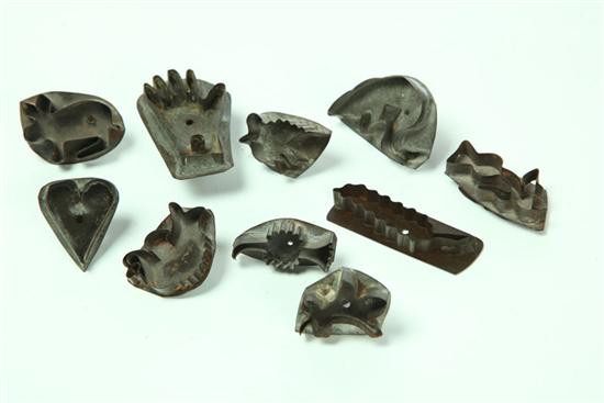 Appraisal: TEN MINIATURE COOKIE CUTTERS American late th-early th century tin