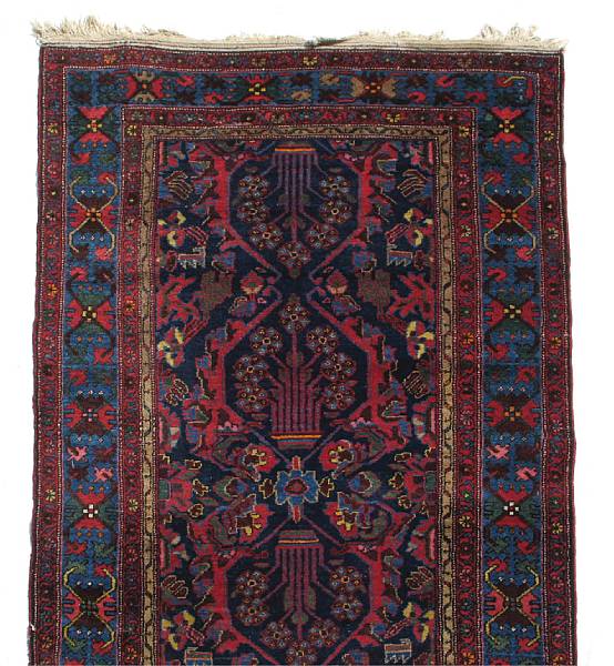 Appraisal: A Hamadan rug size approximately ft in x ft in