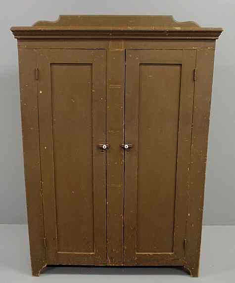 Appraisal: Pennsylvania painted poplar jelly cupboard th c with a multi-shelved