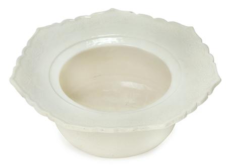 Appraisal: Chinese Soft Paste Porcelain Bowl Estimate -