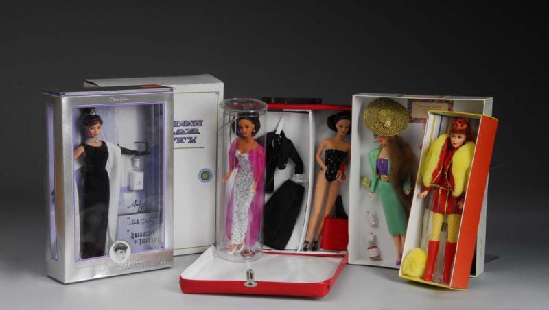 Appraisal: Lot of Boxed Barbies Description Just Her Style Designer Doll